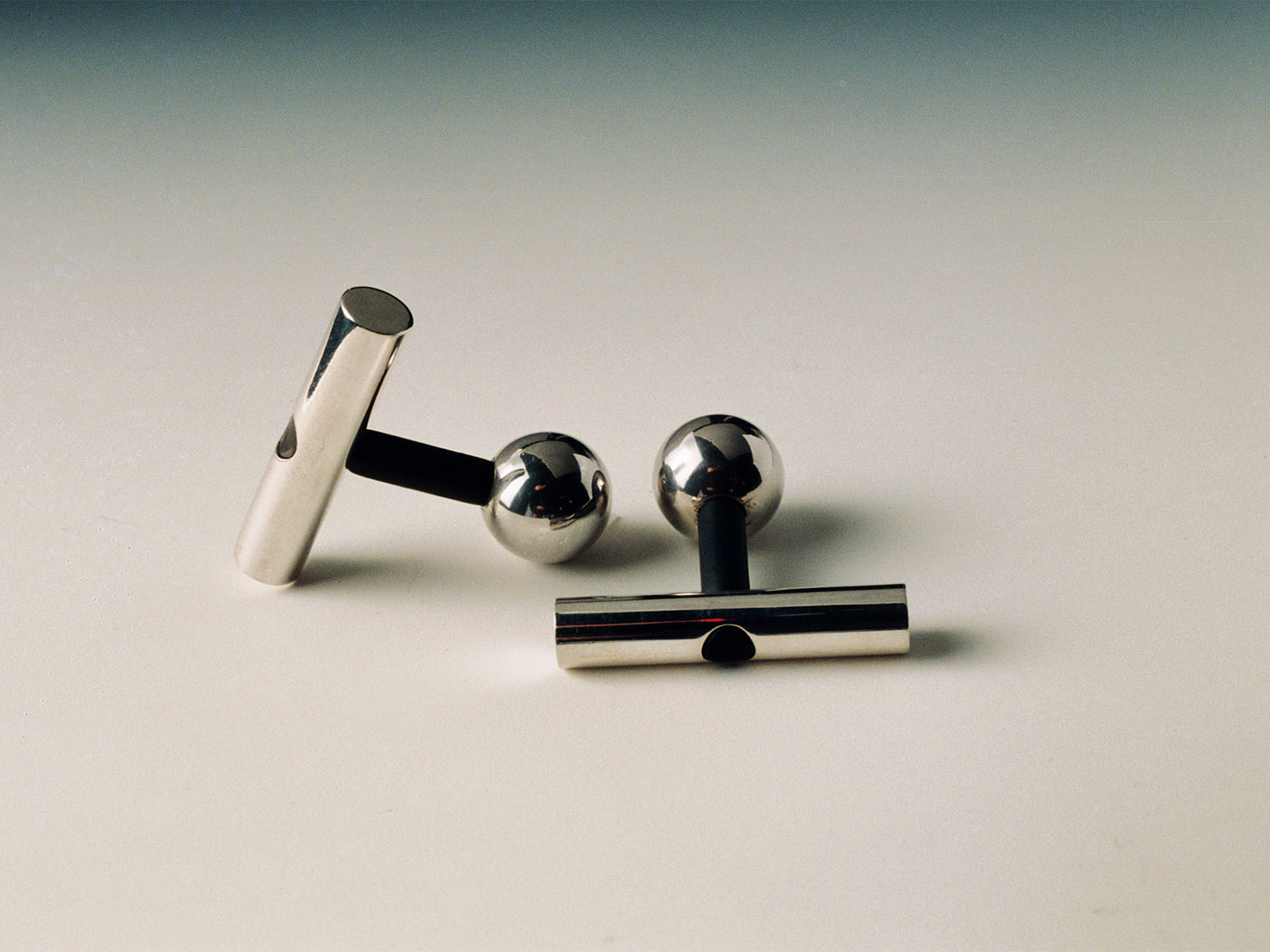 Cufflinks